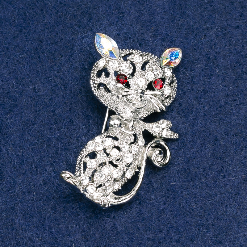 Cat Brooch with white, pink and red crystals, silver metal 40x25mm