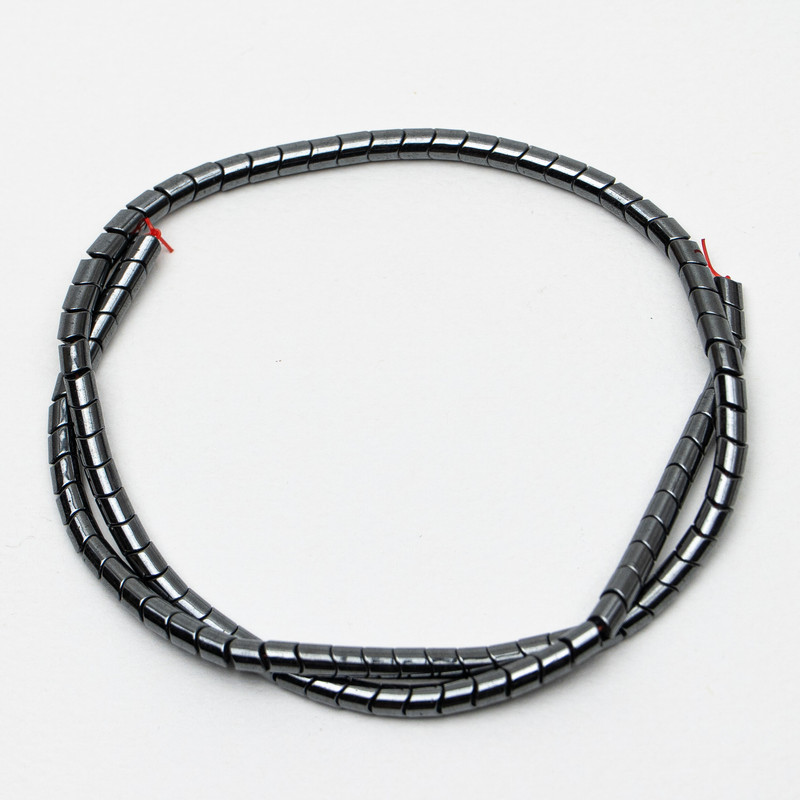 Hematite beads zigzag, diameter 4x5 mm ±, length 41 cm ± on thread