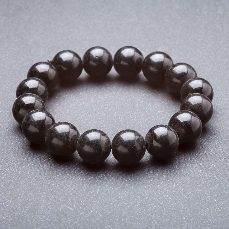Black elastic bracelet with 12 mm smooth agate beads