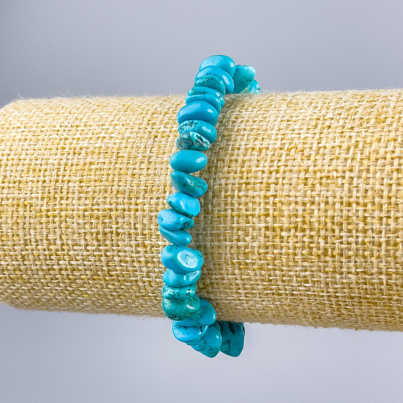 Turquoise Chips Bracelet, 8x4 mm diameter, 18 cm length (stretch)