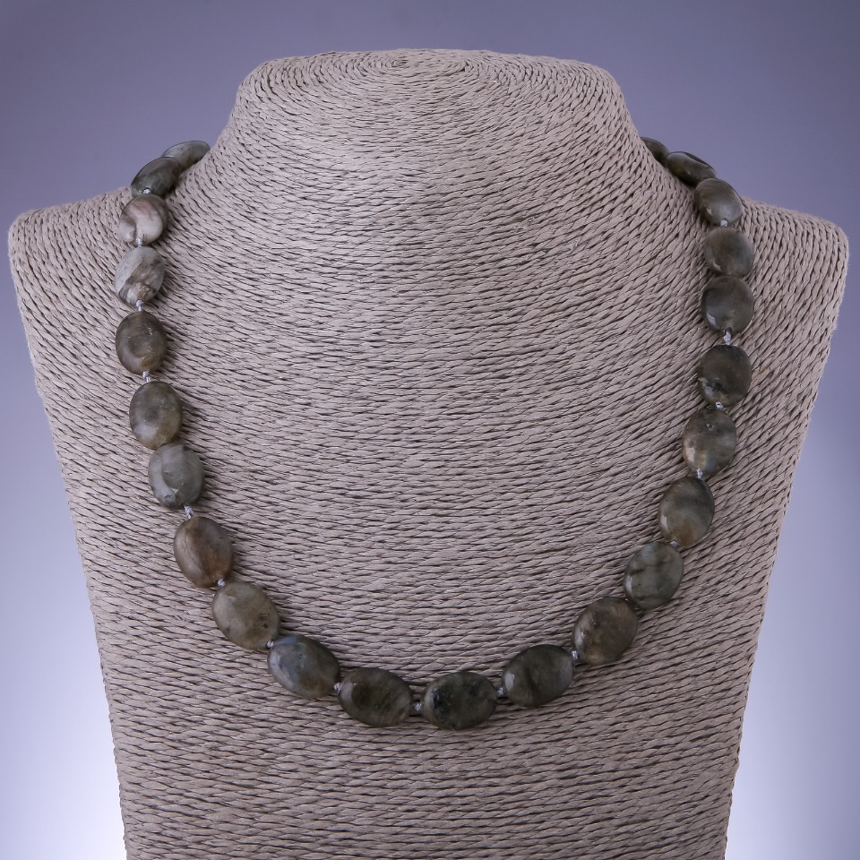 Labradorite Necklace with natural stone, oval, diameter 16×12 mm, length 49 cm