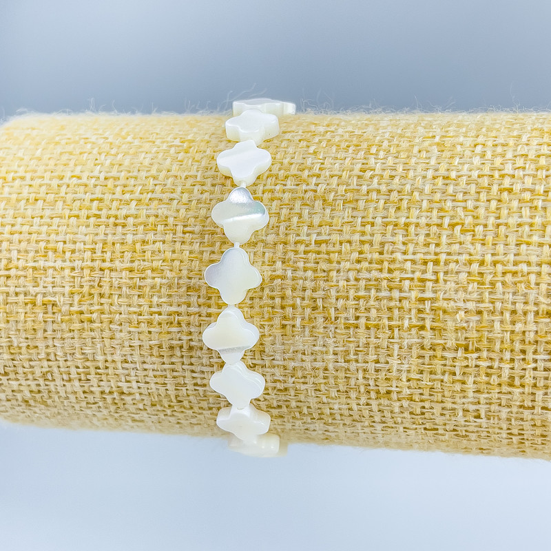 Mother-of-Pearl Four-Leaf Clover Bracelet, plates approx. 8×8×2 mm, length 18 cm (stretch)