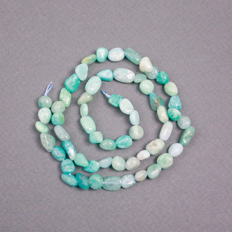 Chrysoprase natural stone faceted beads on a thread, diameter 9x11 mm, length 39 cm