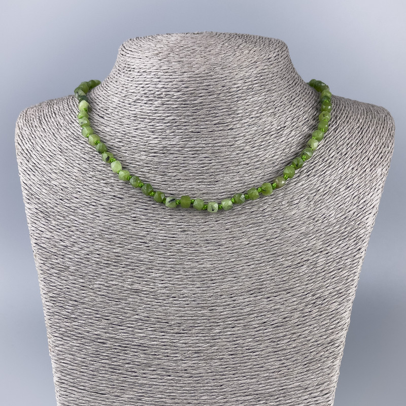 Canadian Jadeite Necklace, natural faceted cubes 5x5 mm, 50 cm length