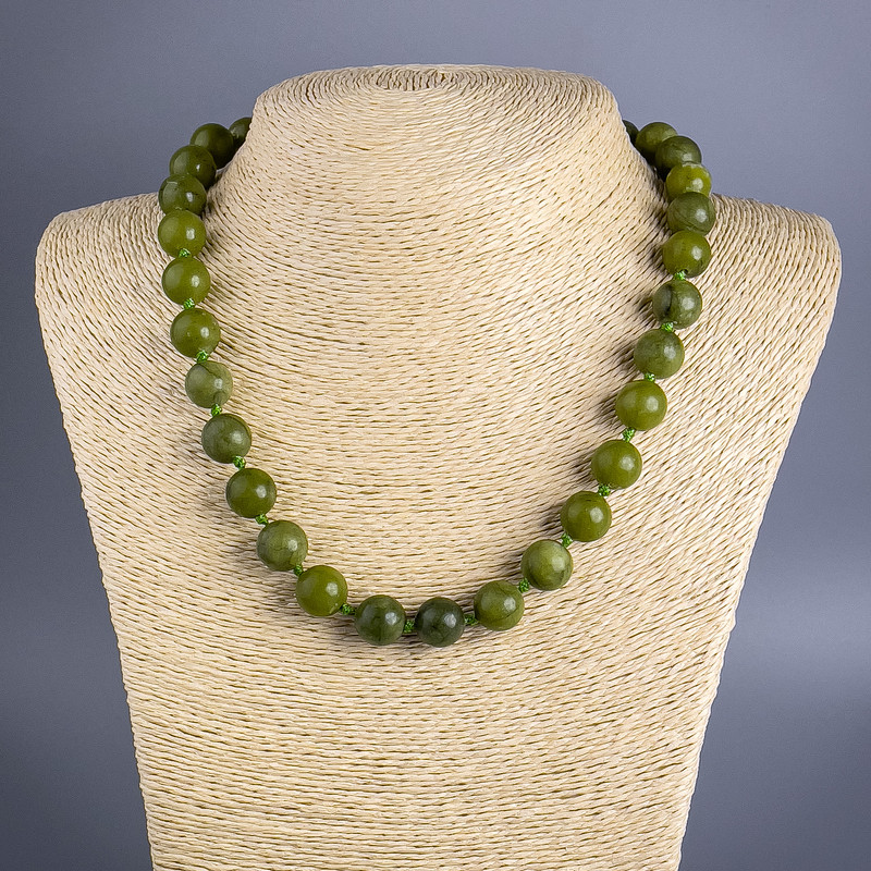 Acrylic Jadeite Necklace with Smooth Beads, 12mm Diameter, ~49 cm Long
