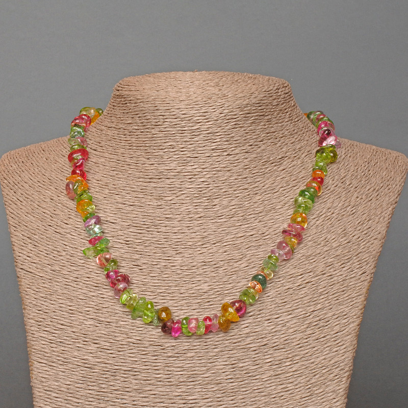 Necklace of Multicolored Glass Faceted Beads, Diameter 8x4 mm ±, Length 47 cm